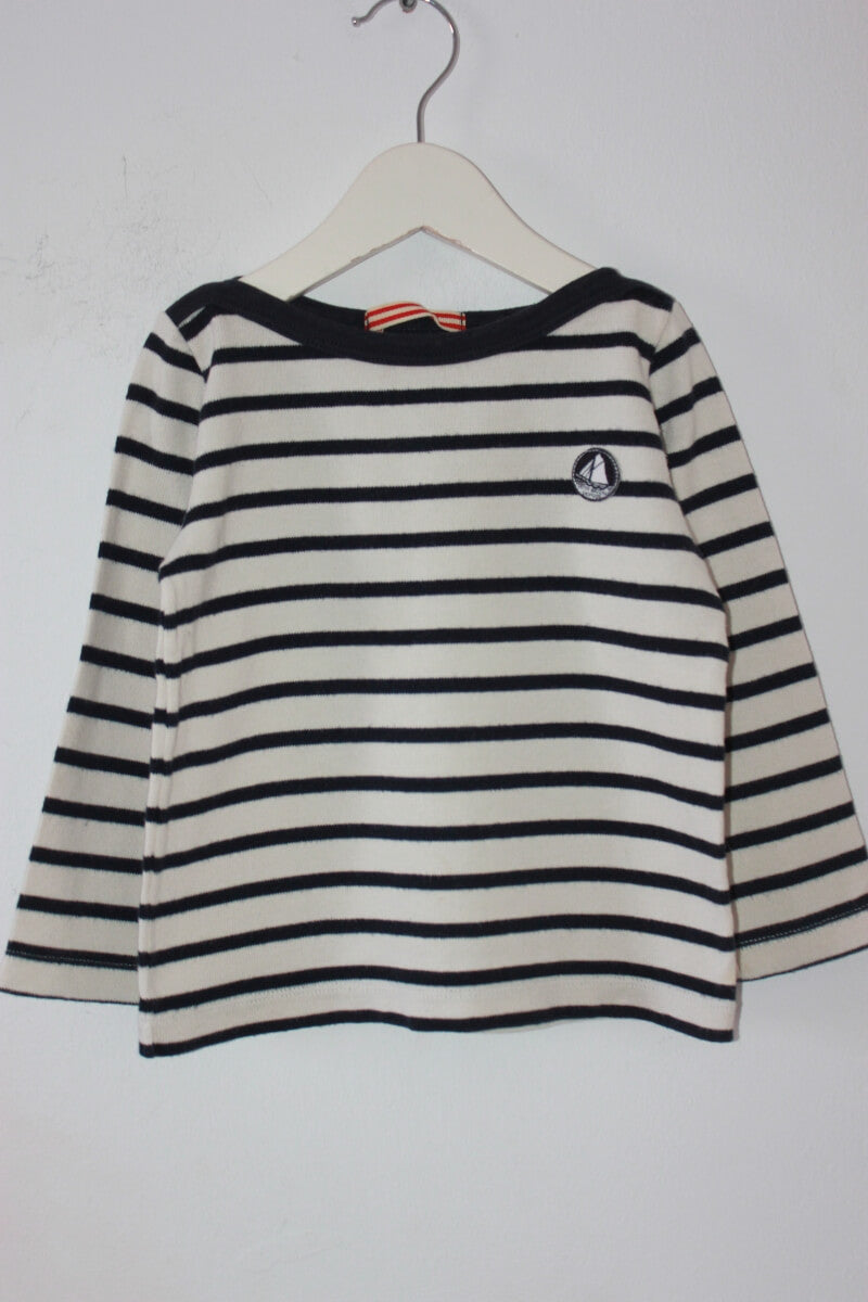 preloved unisex donkerblauw-ecru gestreepte sweater met lange mouwen van petit bateau in maat 92-98