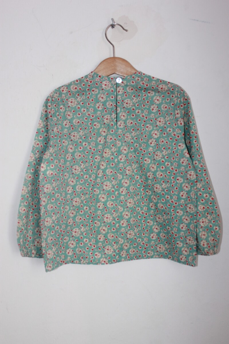 tweedehands katoenen liberty blouse in multicolour met lange mouwen in maat 128 voor een meisje van wowo paris