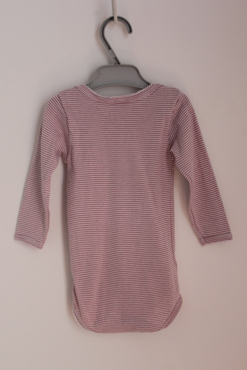 preloved katoenen mauve-wit gestreepte romper met lange mouwen in maat 74 voor een baby meisje van petit bateau