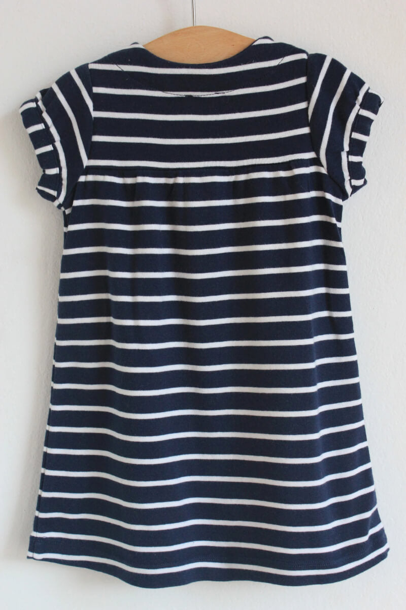 tweedehands katoenen zomerse donkerblauw met wit gestreepte jurk met korte mouwen van jacadi in maat 80