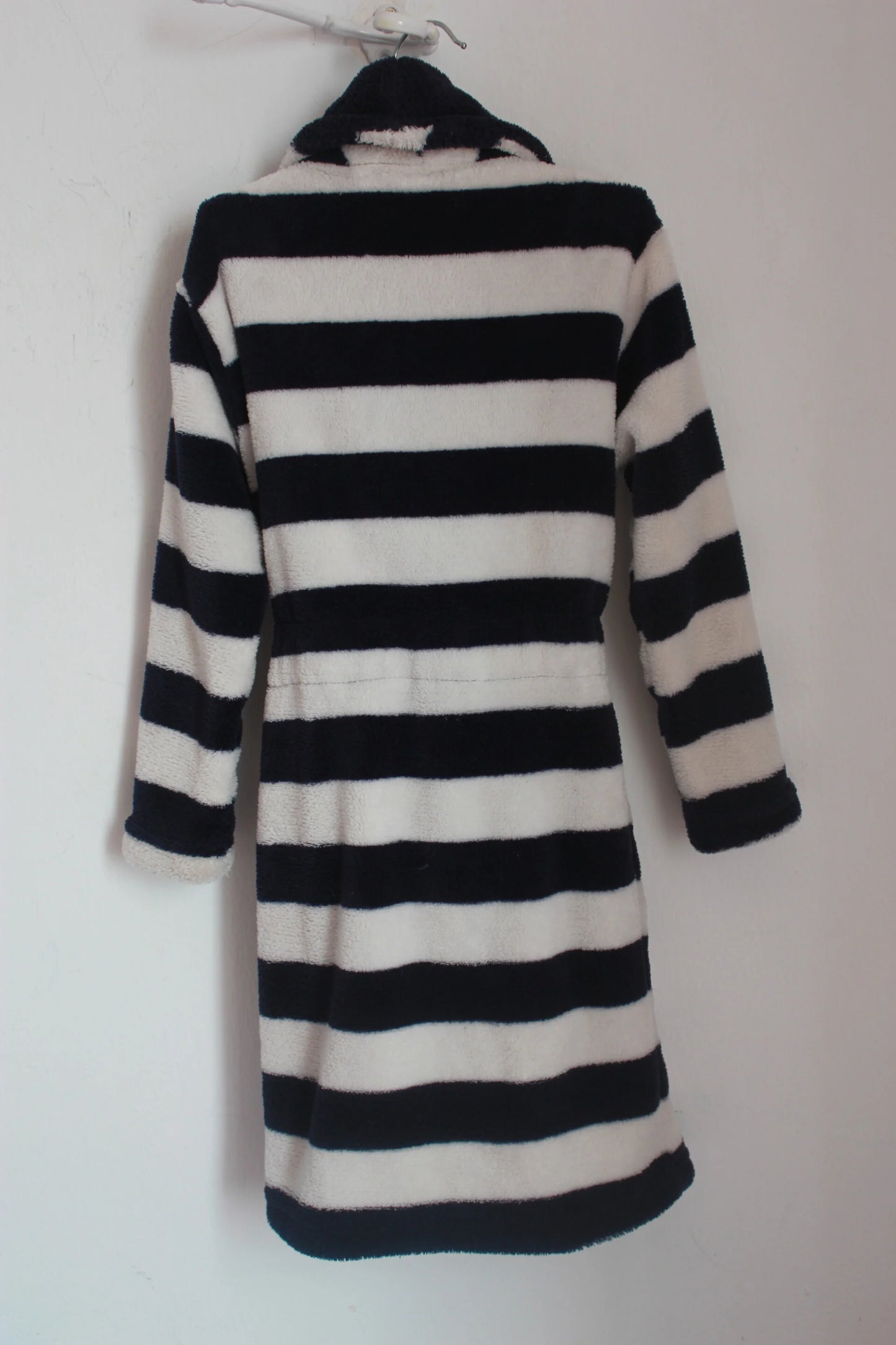 tweedehands unisex donkerblauw met wit gestreepte jacadi badjas in maat 110