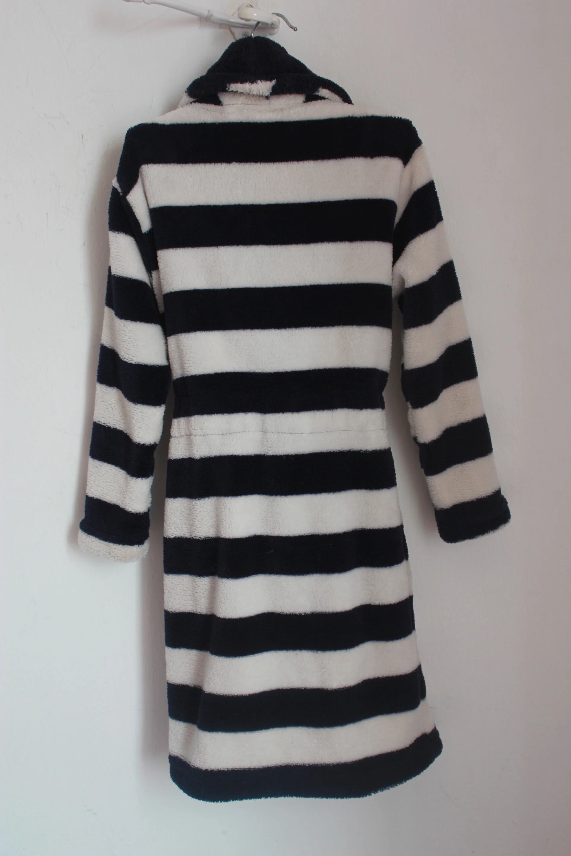 tweedehands unisex donkerblauw met wit gestreepte jacadi badjas in maat 110