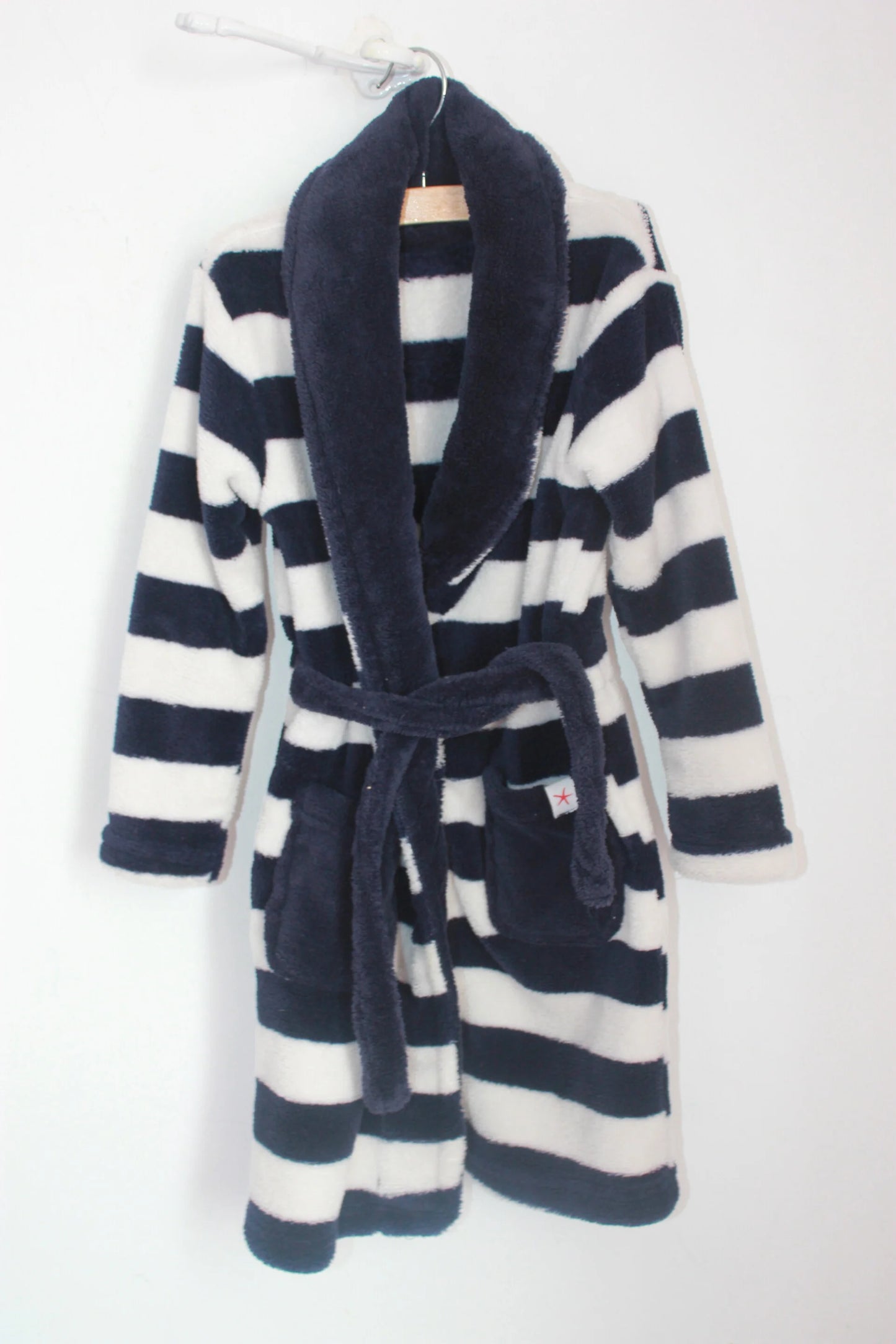 tweedehands unisex donkerblauw met wit gestreepte jacadi badjas in maat 110