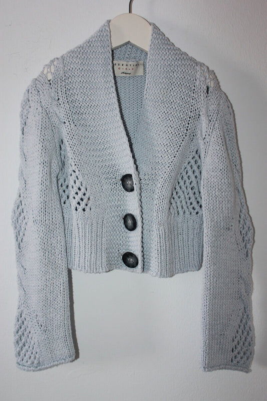 tweedehands-lichtgrijs-ajour-vest-maat-104-meisje-essentiel-antwerp