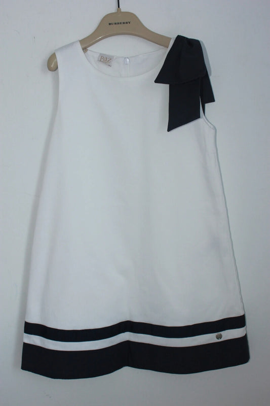 tweedehands-wit-donkerblauwe-mouwloze-zomerse-jurk-marinestijl-maat-122-paz-rodriguez