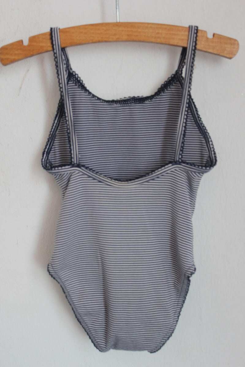 preloved donkerblauw met wit gestreept badpak van petit bateau in maat 92 voor een meisje