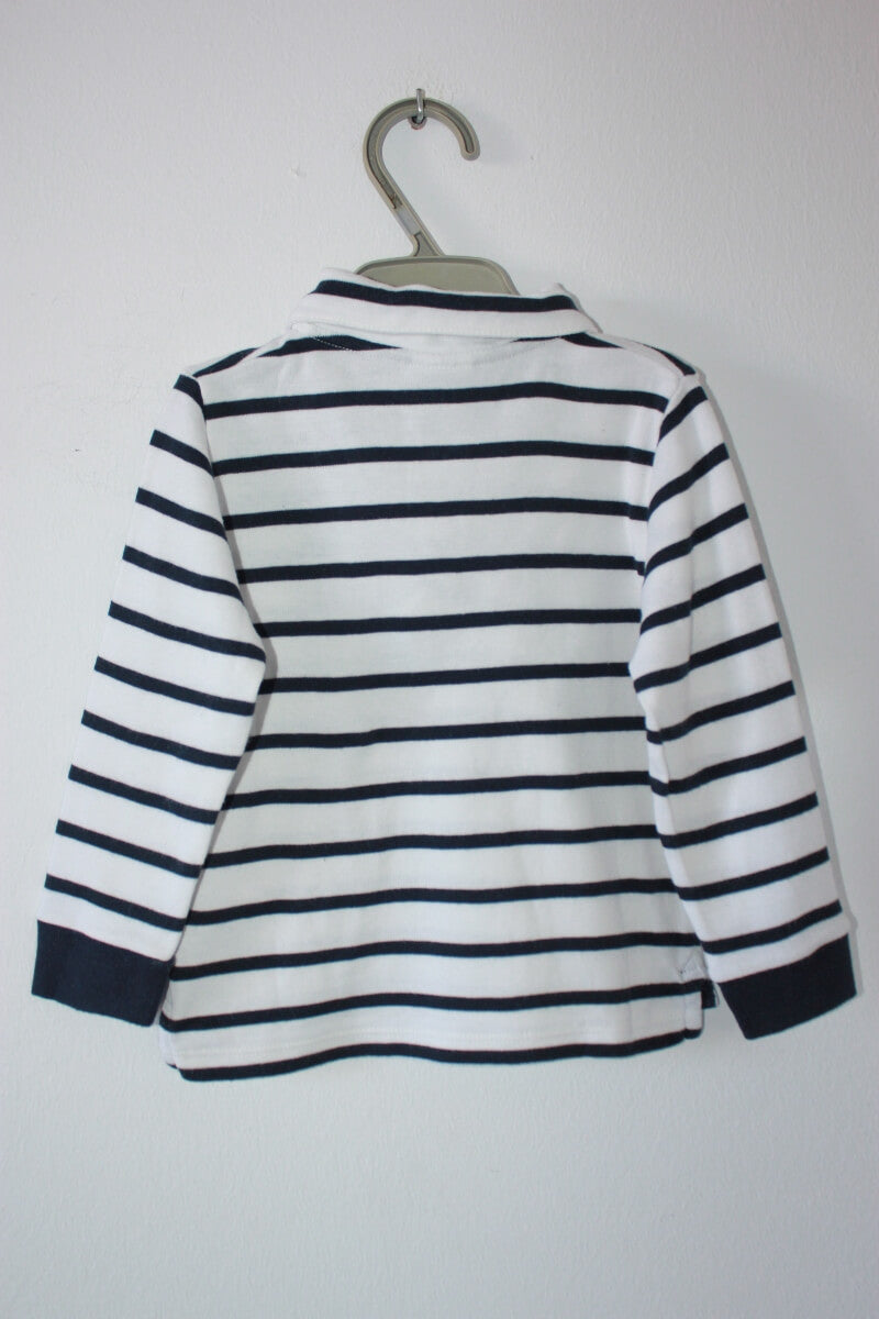 tweedehands katoenen donkerblauw met ecru gestreepte longsleeve van petit bateau in maat 74 voor een baby jongen