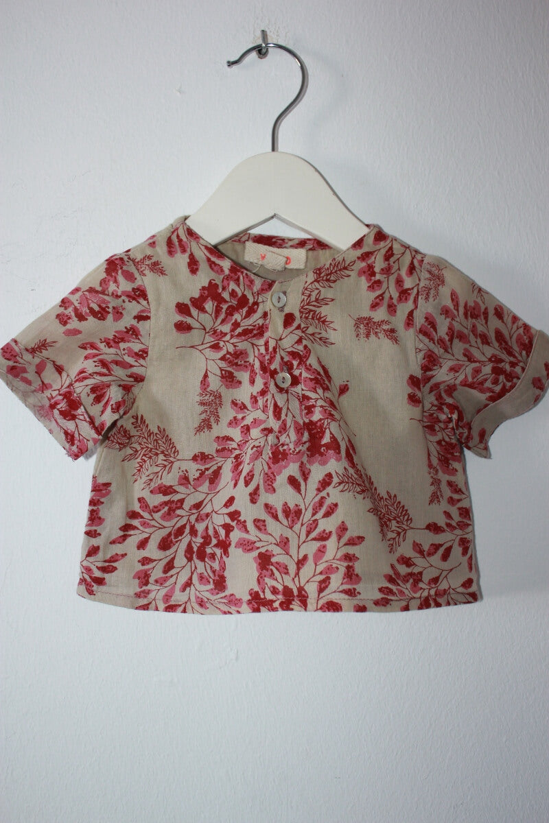 Preloved katoenen zomerse gebloemde blouse in multicolour en korte mouwen van wowo paris, maar 62 voor een baby meisje