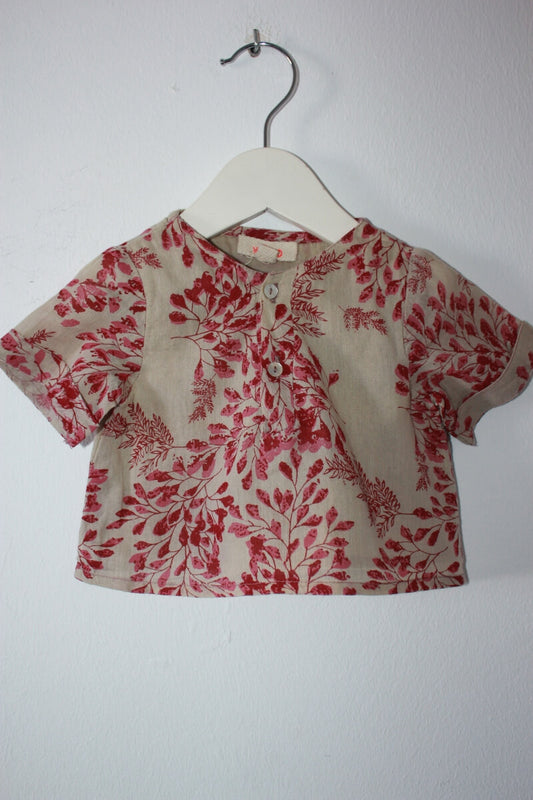 Preloved katoenen zomerse gebloemde blouse in multicolour en korte mouwen van wowo paris, maar 62 voor een baby meisje